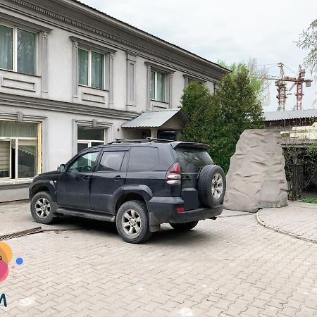 Dimm Отель Almatî Exterior foto